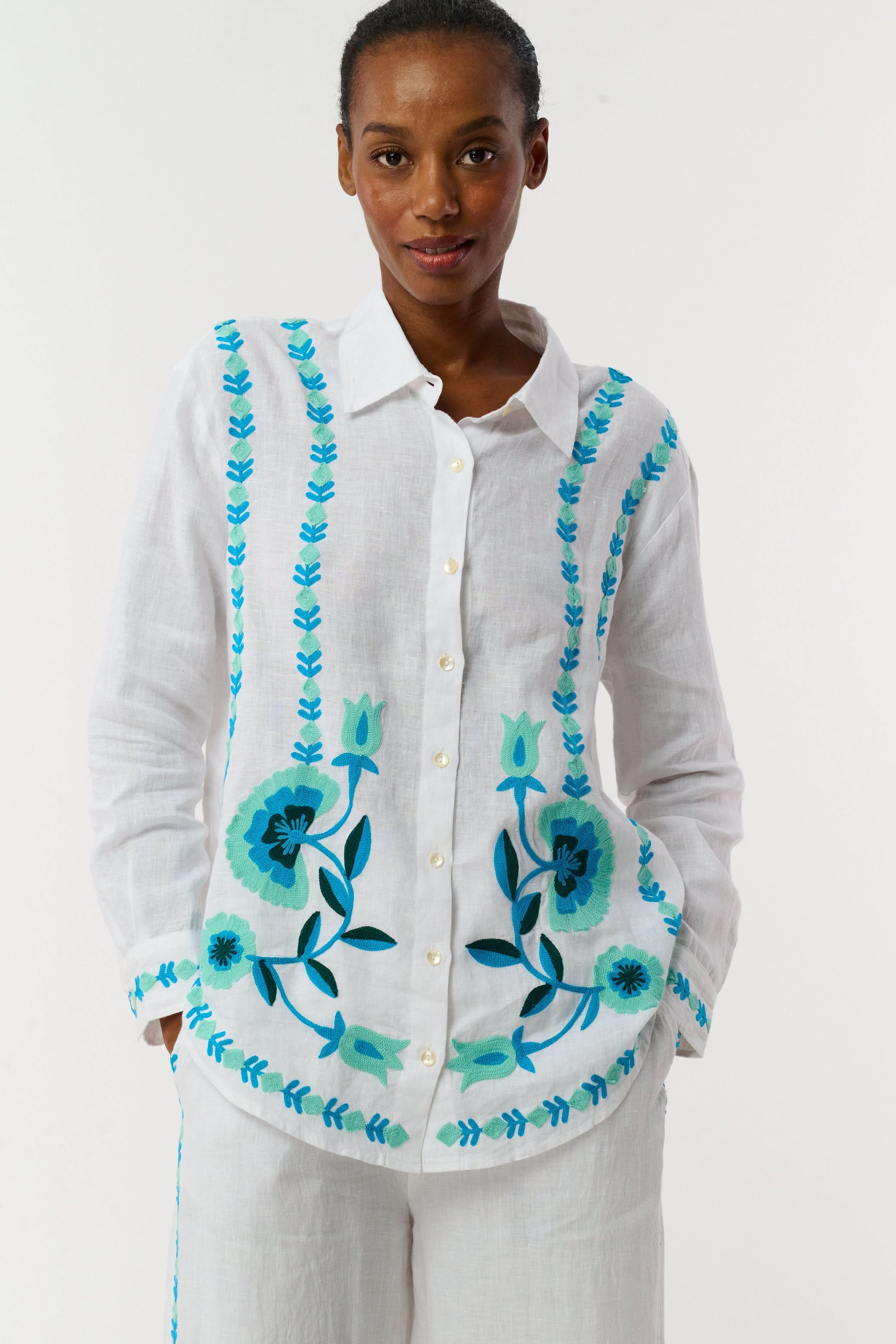 Avallon Embroidery Boyfriend Shirt - Image 2